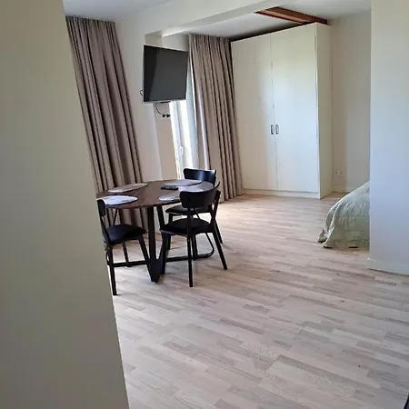 Apartments9